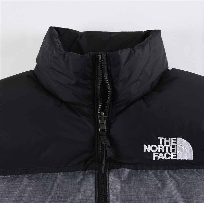 The North Face 1996 gris